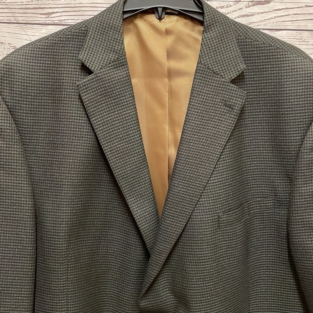 Men Jacket - Picture 2 of 16
